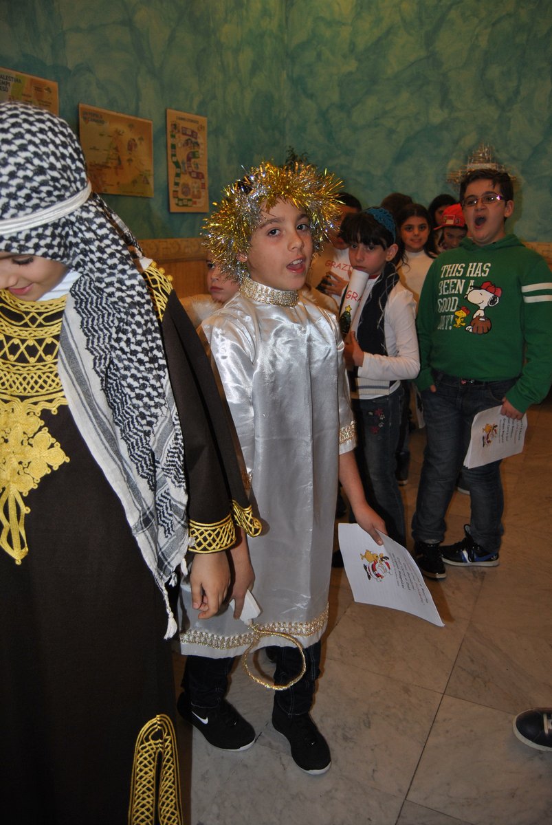26-12-2012-recita-bimbi-00028.JPG
