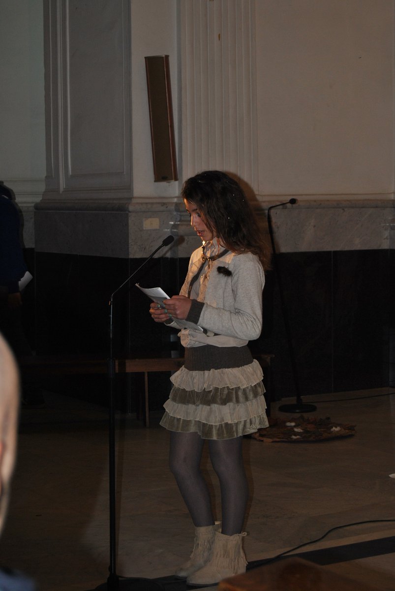 26-12-2012-recita-bimbi-00032.JPG