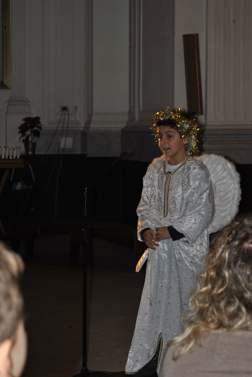 26-12-2012-recita-bimbi-00054.JPG
