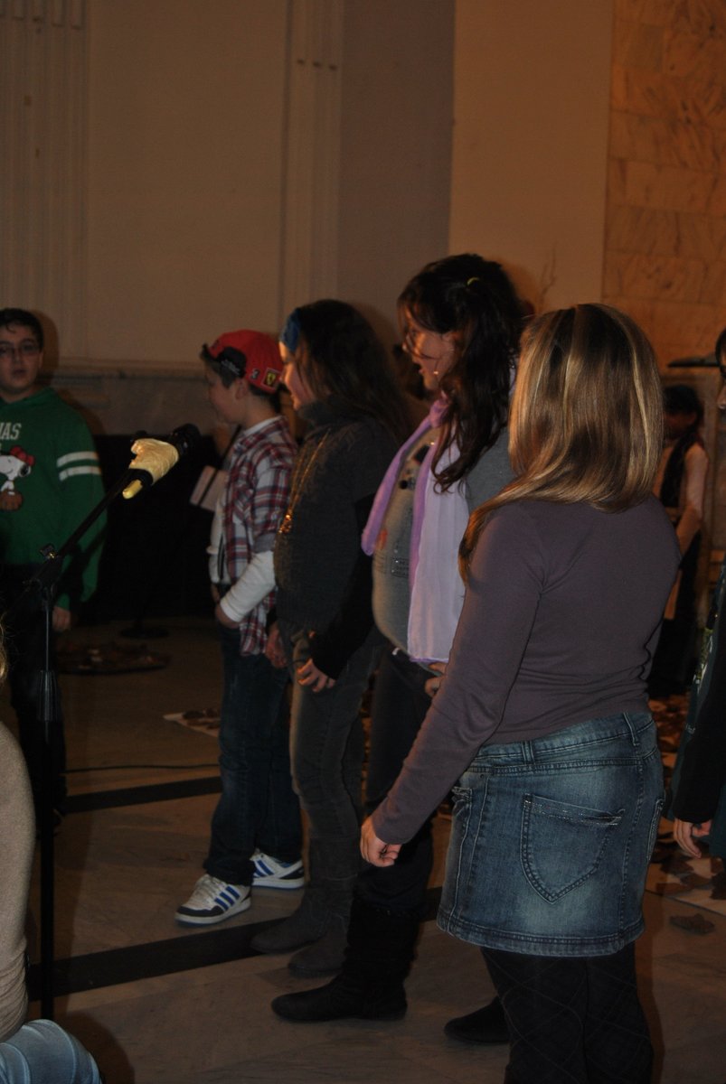 26-12-2012-recita-bimbi-00062.JPG
