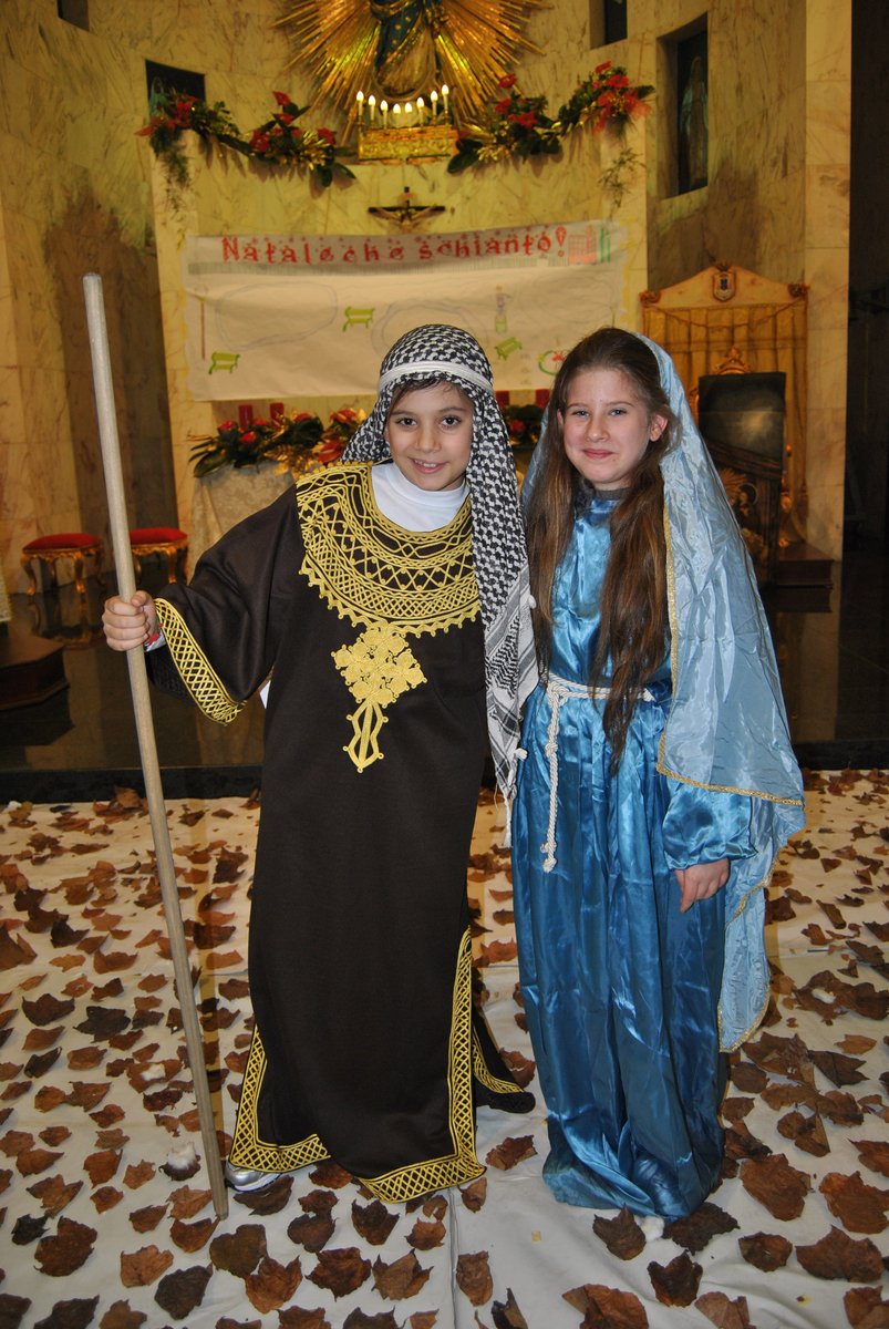 26-12-2012-recita-bimbi-00072.JPG