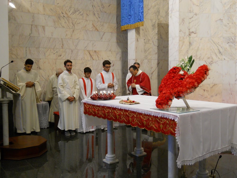 27-05-2012-pentecoste-cresime-00054.JPG