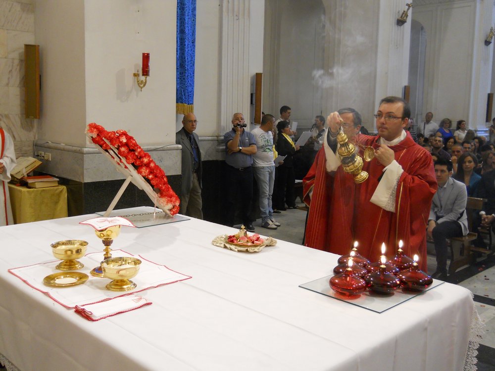 27-05-2012-pentecoste-cresime-00085.JPG
