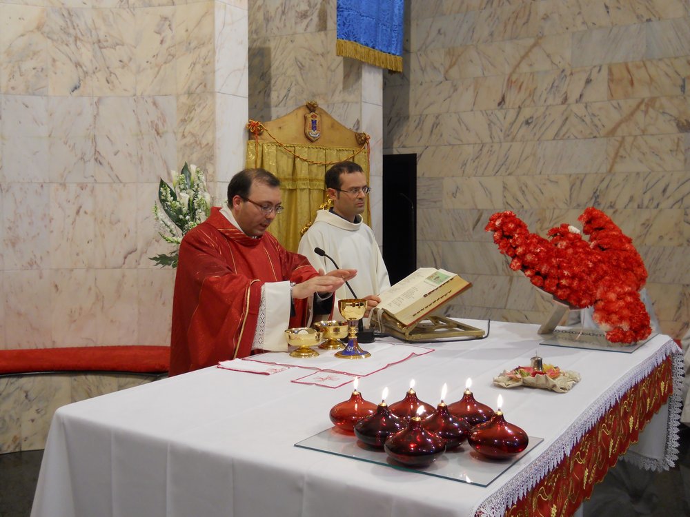 27-05-2012-pentecoste-cresime-00091.JPG