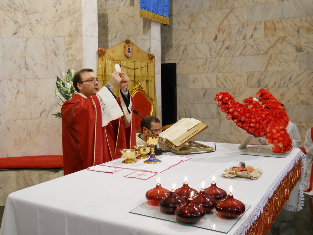 27-05-2012-pentecoste-cresime-00095.JPG