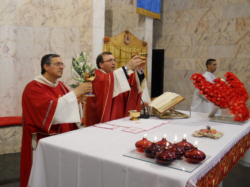 27-05-2012-pentecoste-cresime-00099.JPG