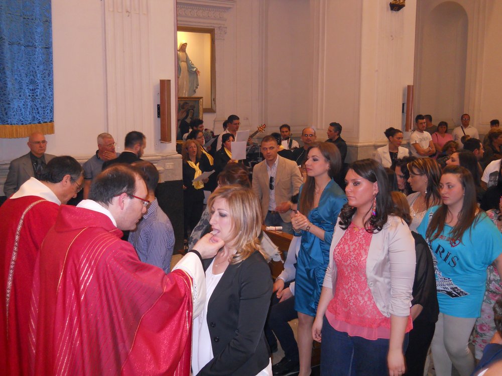 27-05-2012-pentecoste-cresime-00116.JPG