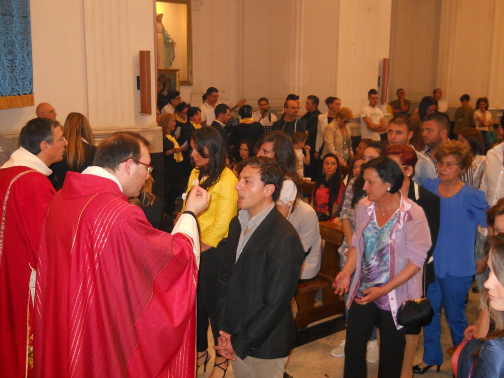 27-05-2012-pentecoste-cresime-00120.JPG
