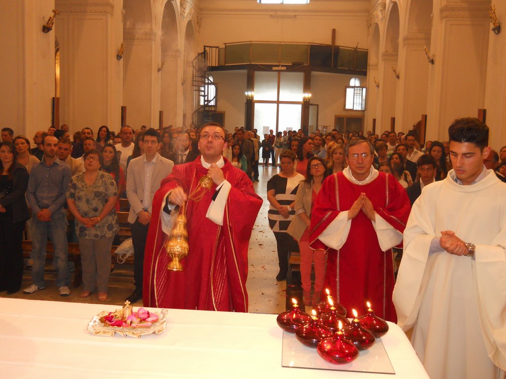 27-05-2012-pentecoste-cresime-00129.JPG