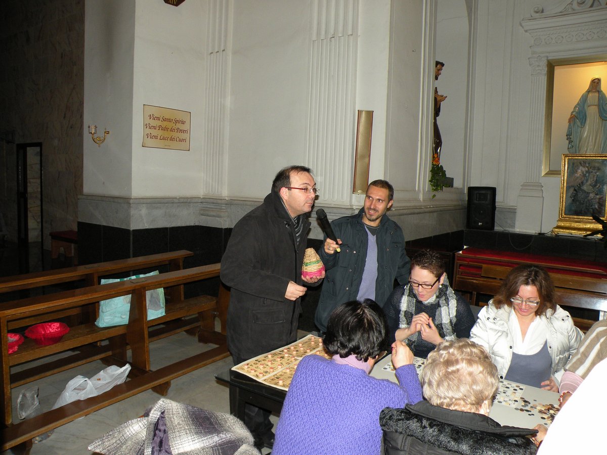 28-12-2012-tombola-00009.JPG