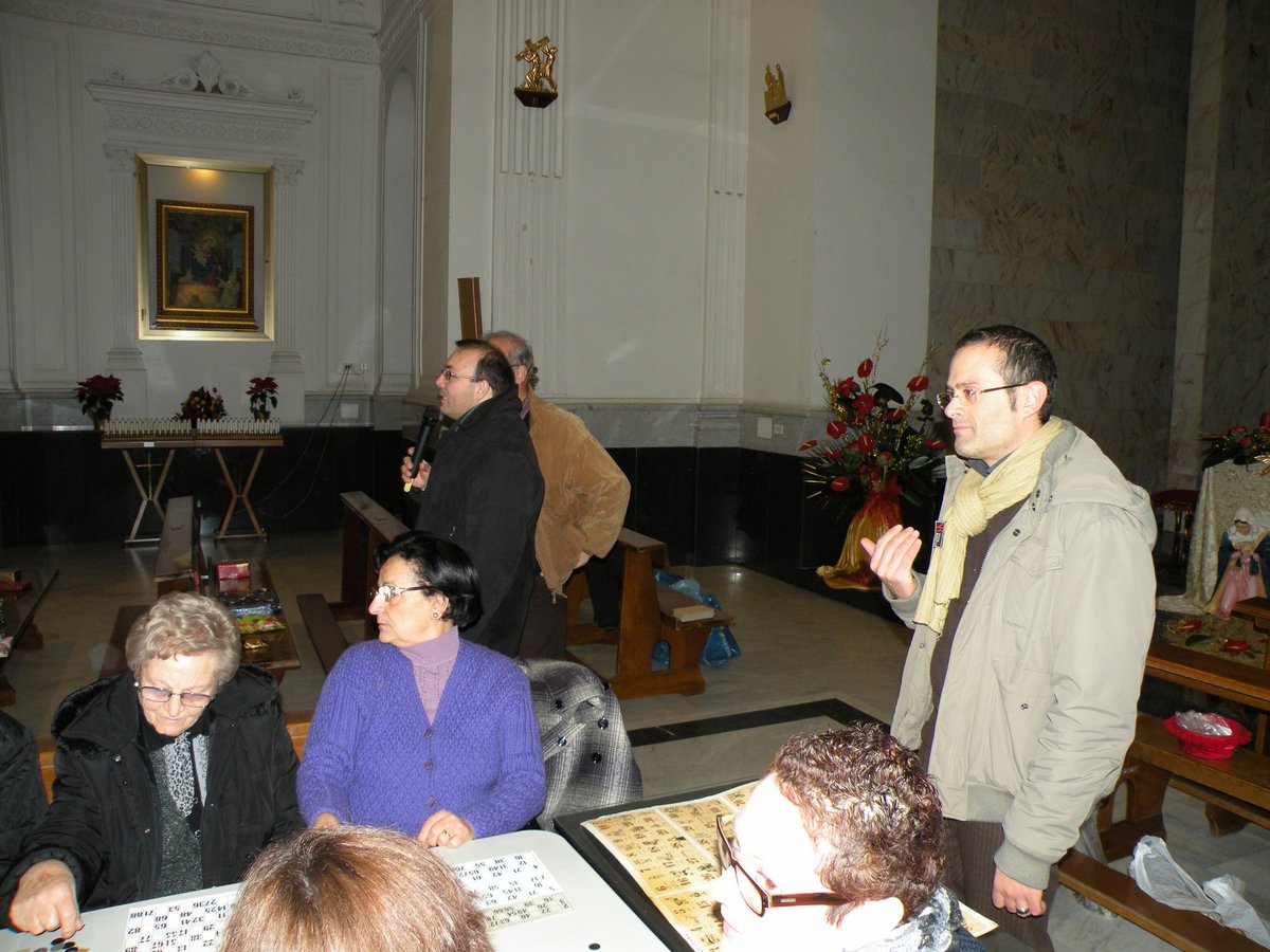 28-12-2012-tombola-00027.JPG