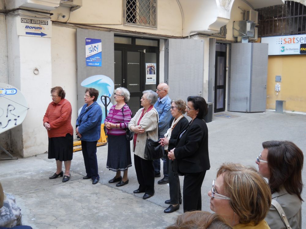 30-04-2012-benedizione-case-00012