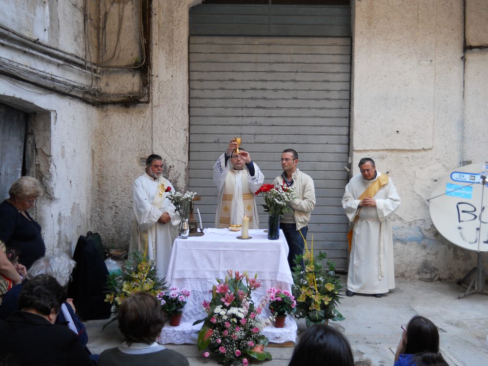 30-04-2012-benedizione-case-00018