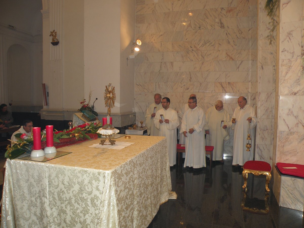 31-12-2012-te-deum-00096.JPG