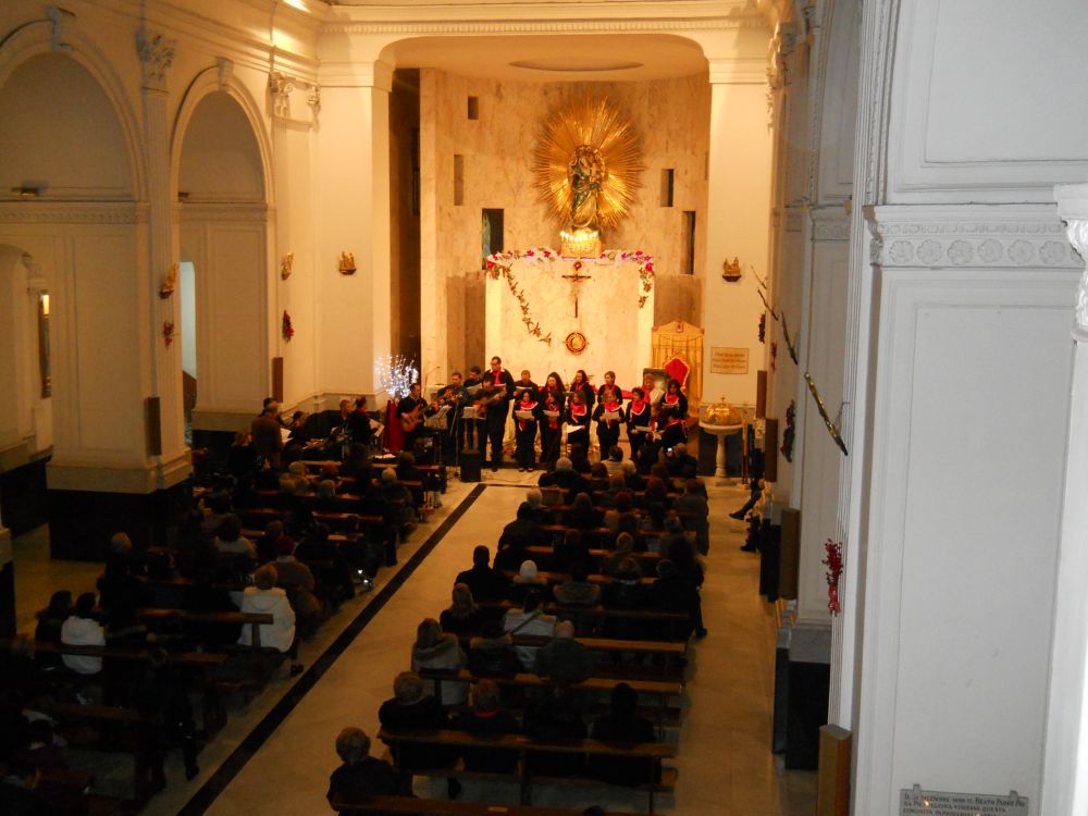 4-1-2012-coro-natalizio-0009