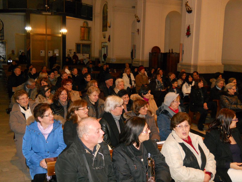 4-1-2012-coro-natalizio-0020