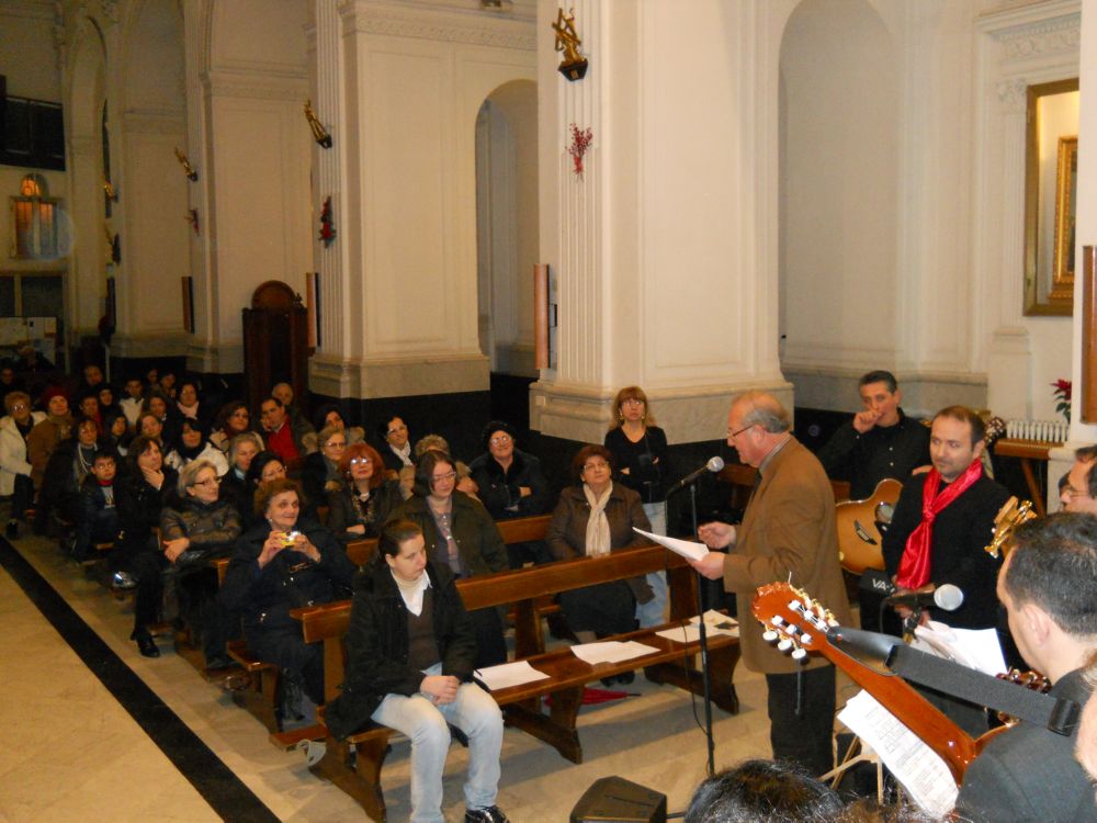 4-1-2012-coro-natalizio-0026