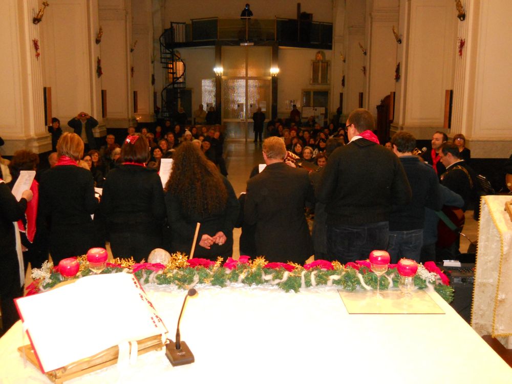 4-1-2012-coro-natalizio-0028