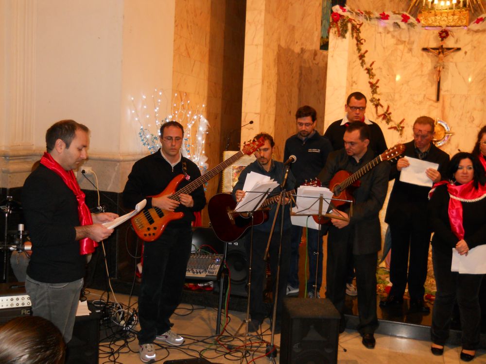4-1-2012-coro-natalizio-0038