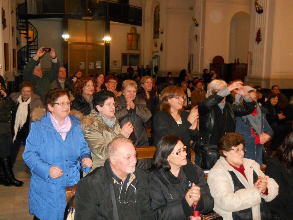 4-1-2012-coro-natalizio-0051