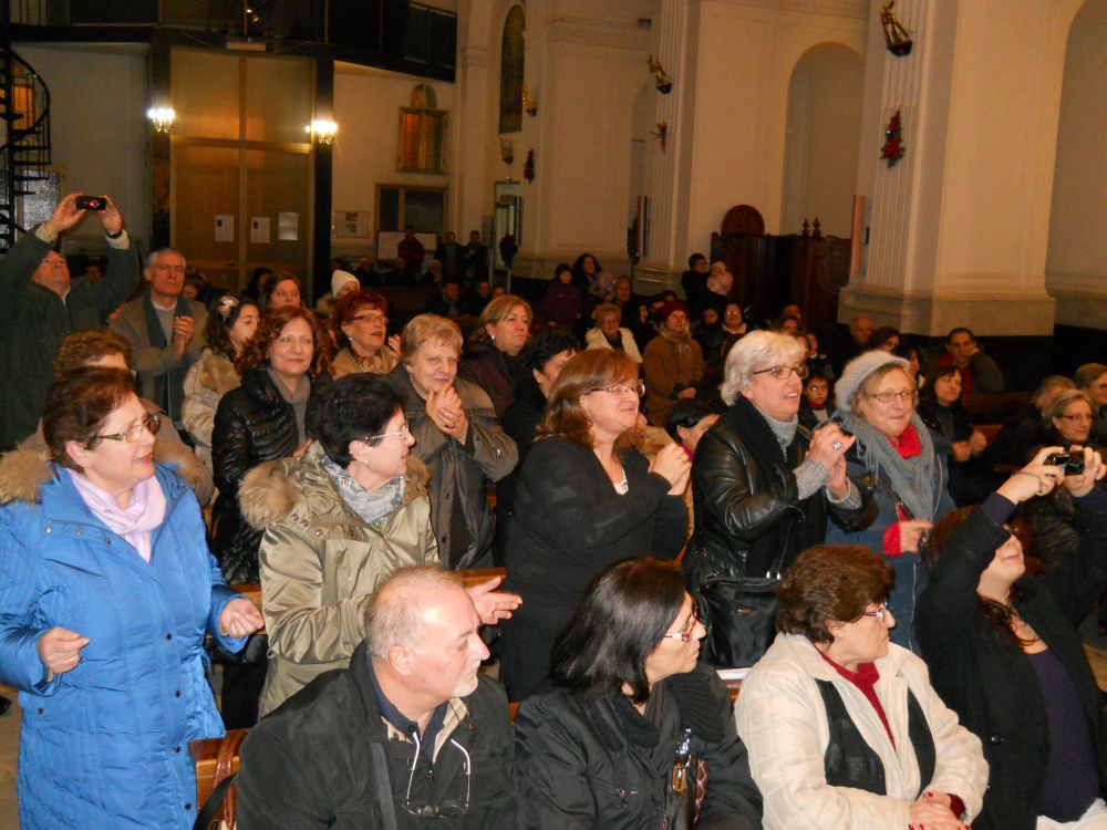 4-1-2012-coro-natalizio-0052
