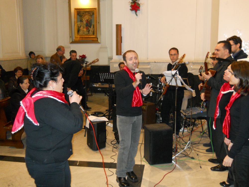 4-1-2012-coro-natalizio-0057