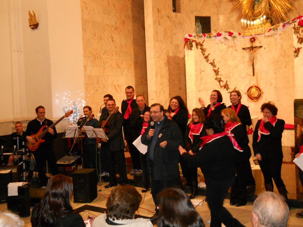 4-1-2012-coro-natalizio-0063