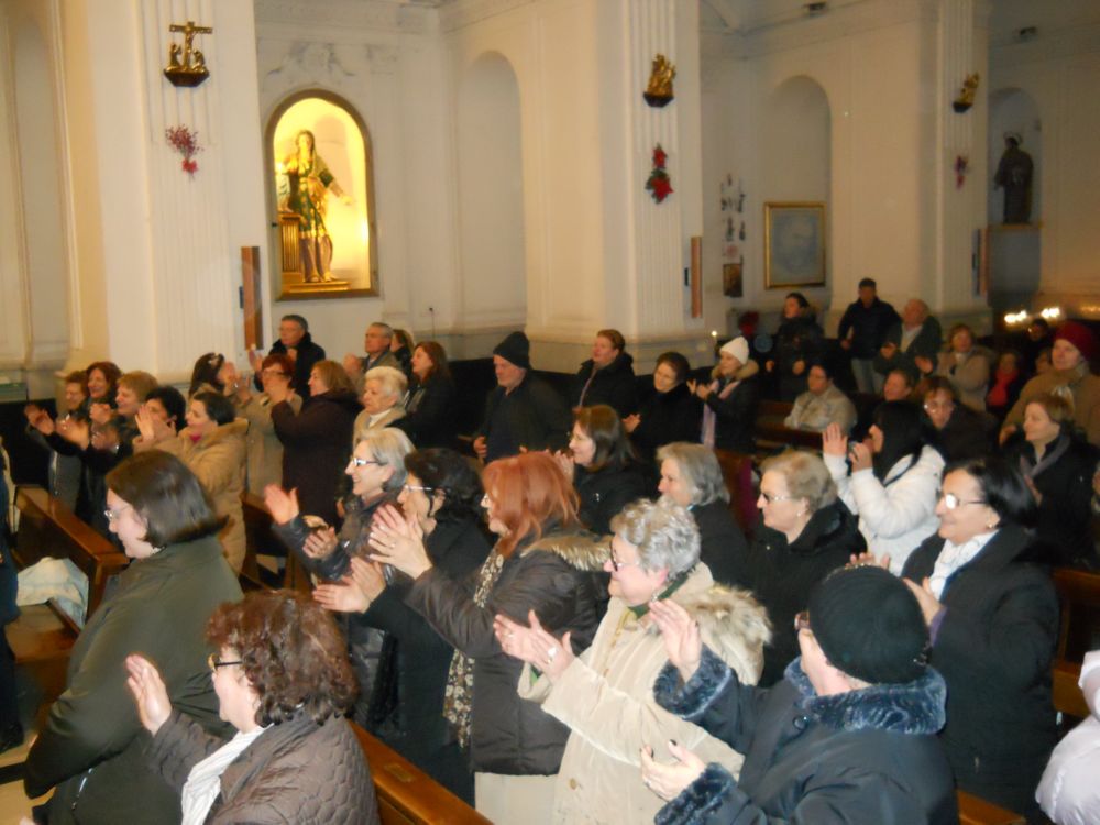 4-1-2012-coro-natalizio-0071