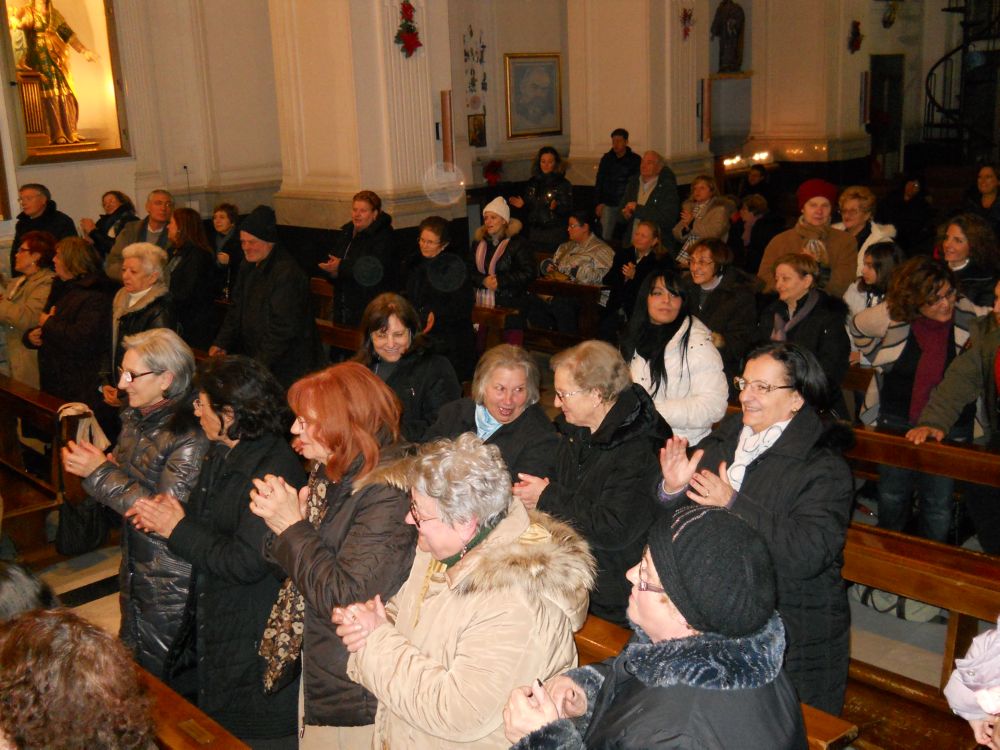 4-1-2012-coro-natalizio-0073