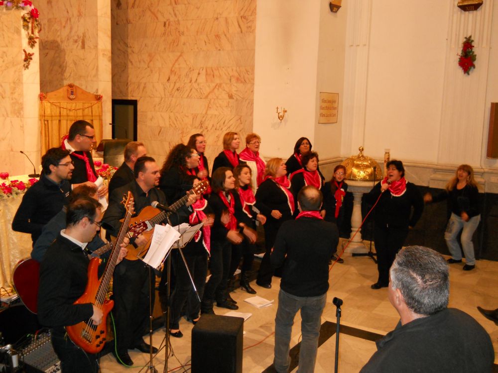 4-1-2012-coro-natalizio-0075