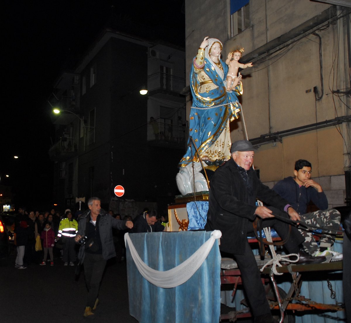 07-12-2013-processione (85).JPG