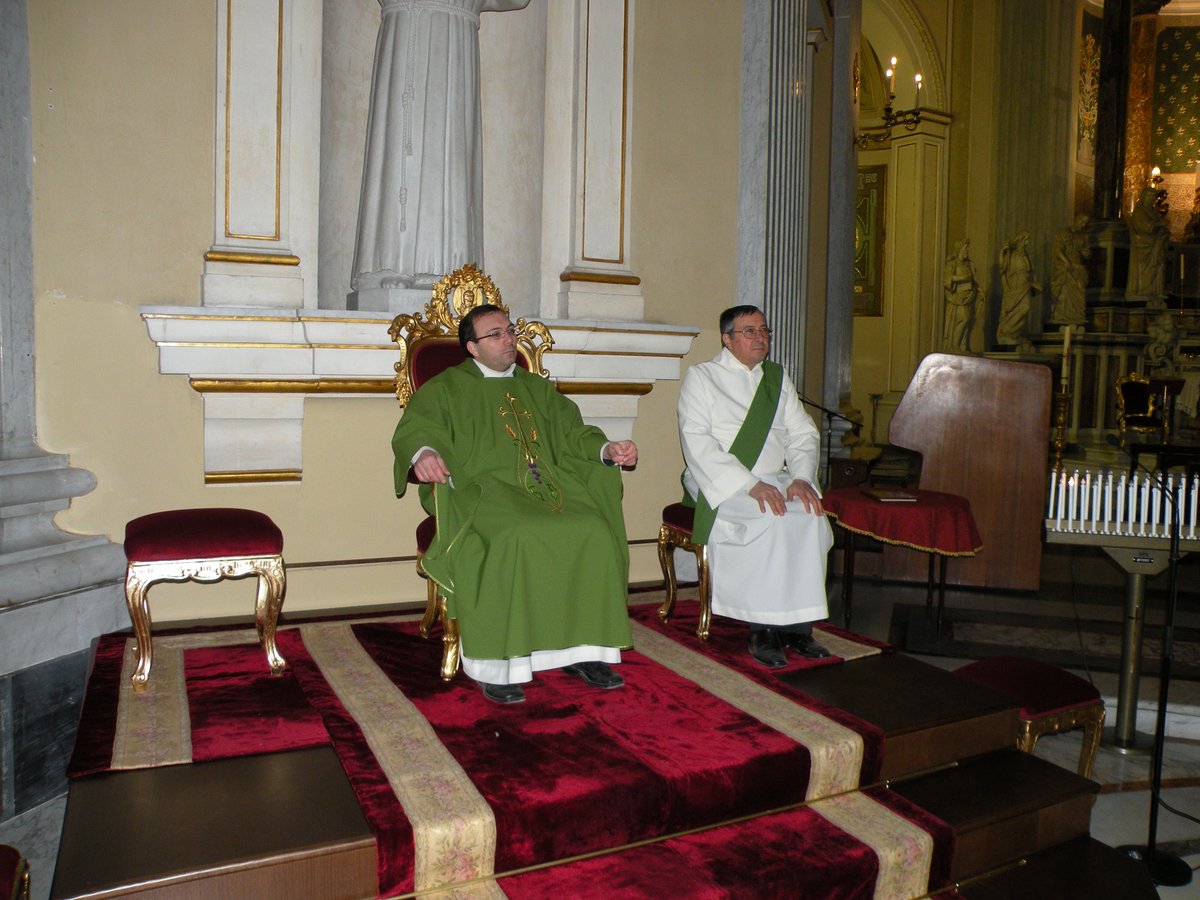 09-02-2013-catacombe-san-gennaro-00032.JPG