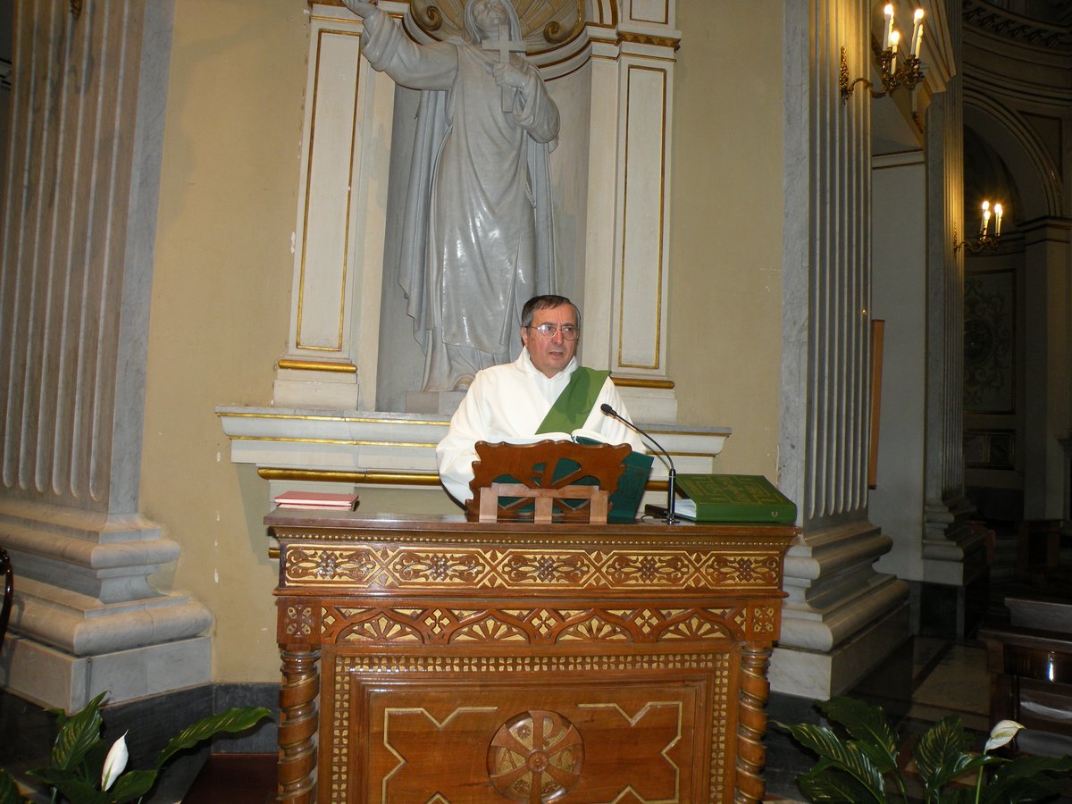 09-02-2013-catacombe-san-gennaro-00037.JPG