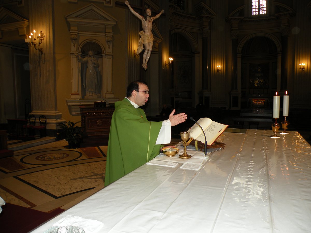 09-02-2013-catacombe-san-gennaro-00041.JPG