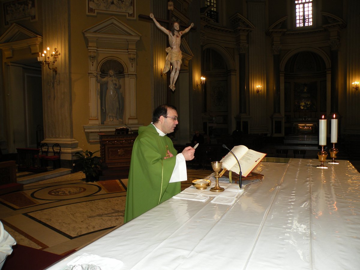 09-02-2013-catacombe-san-gennaro-00043.JPG