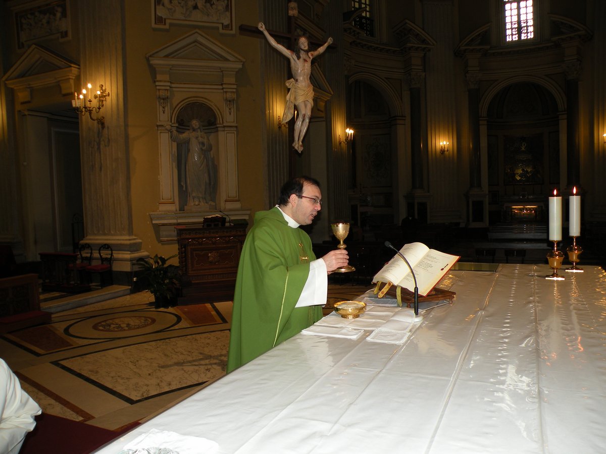 09-02-2013-catacombe-san-gennaro-00045.JPG