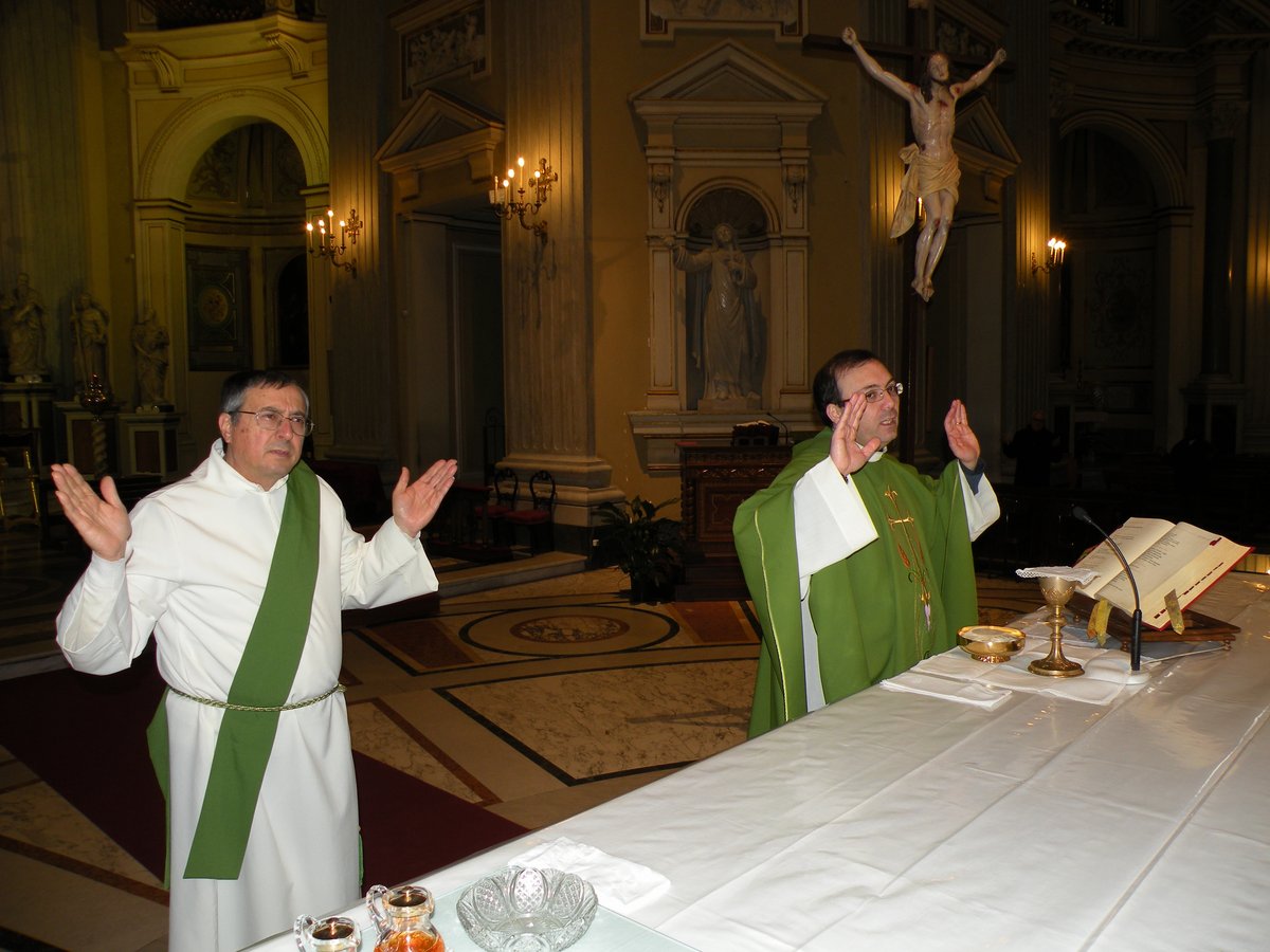 09-02-2013-catacombe-san-gennaro-00048.JPG