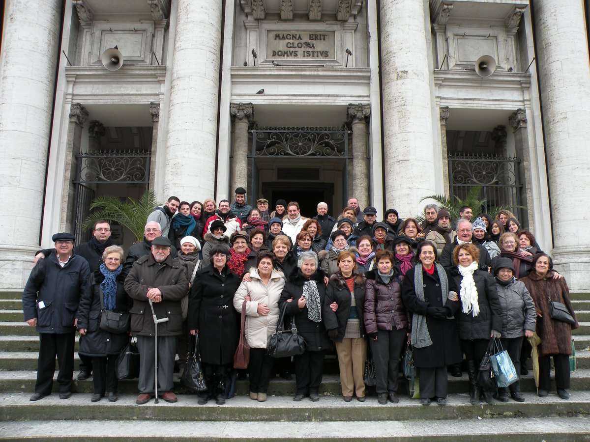 09-02-2013-catacombe-san-gennaro-00062.JPG