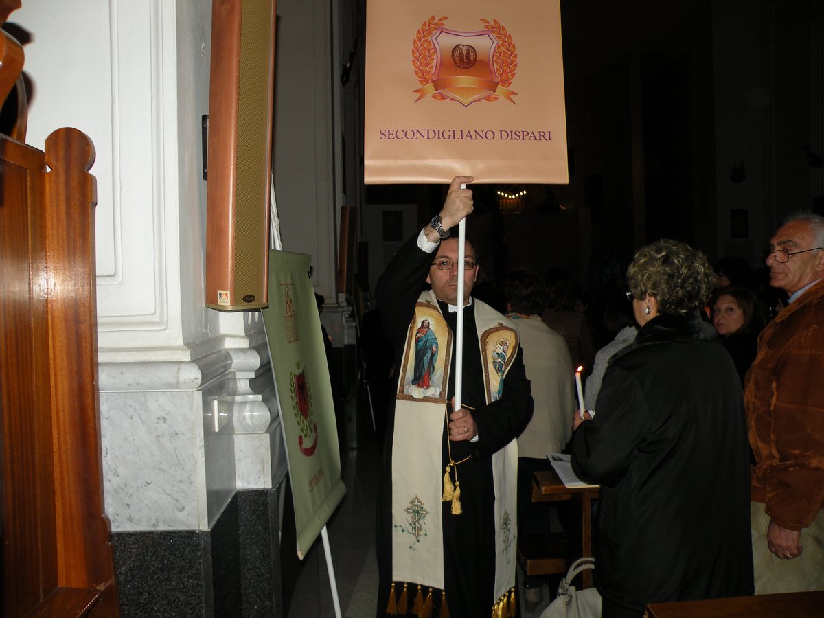 13-04-2013-veglia-mariana-00018.JPG