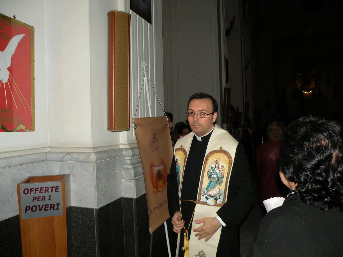 13-04-2013-veglia-mariana-00020.JPG