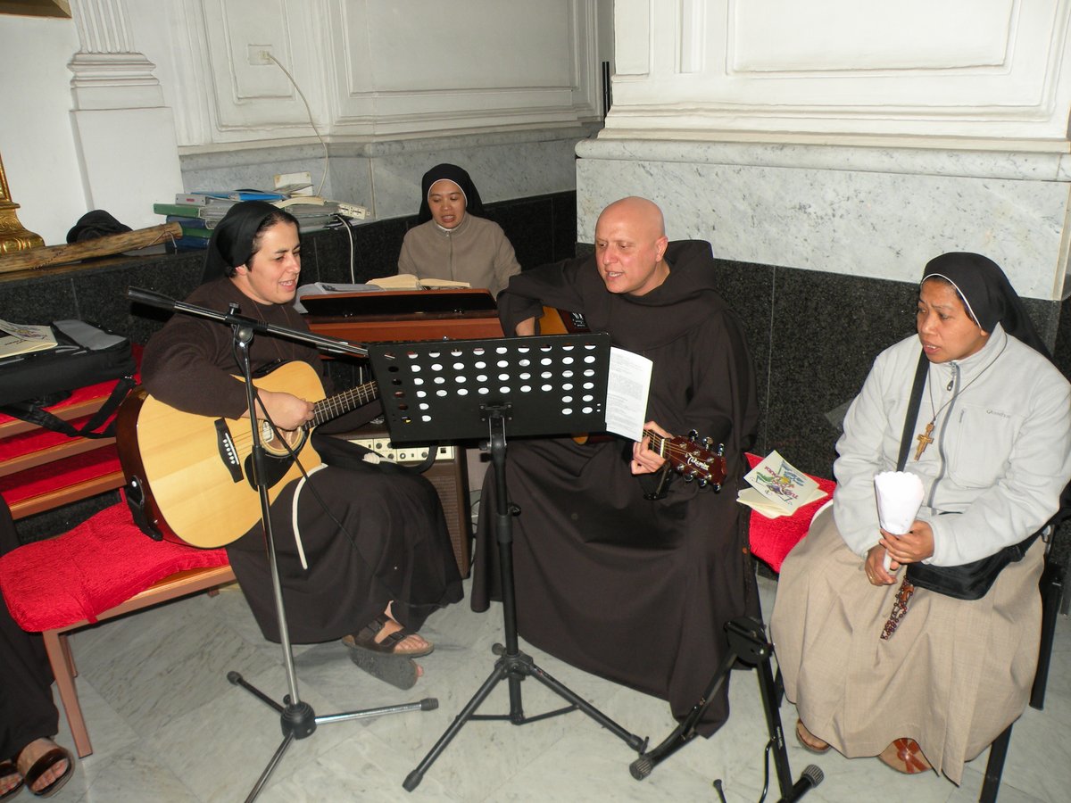 13-04-2013-veglia-mariana-00032.JPG