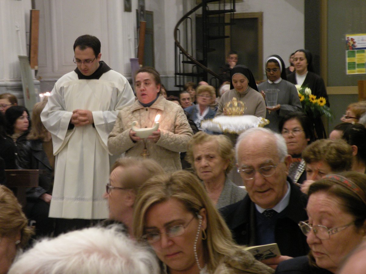 13-04-2013-veglia-mariana-00078.JPG
