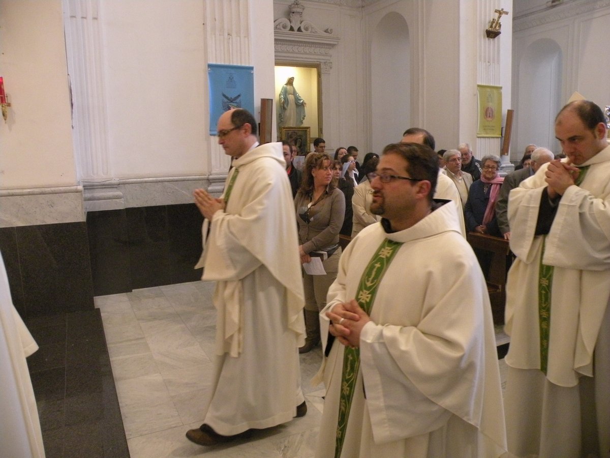 14-04-2013-messa-famiglia-00025.JPG