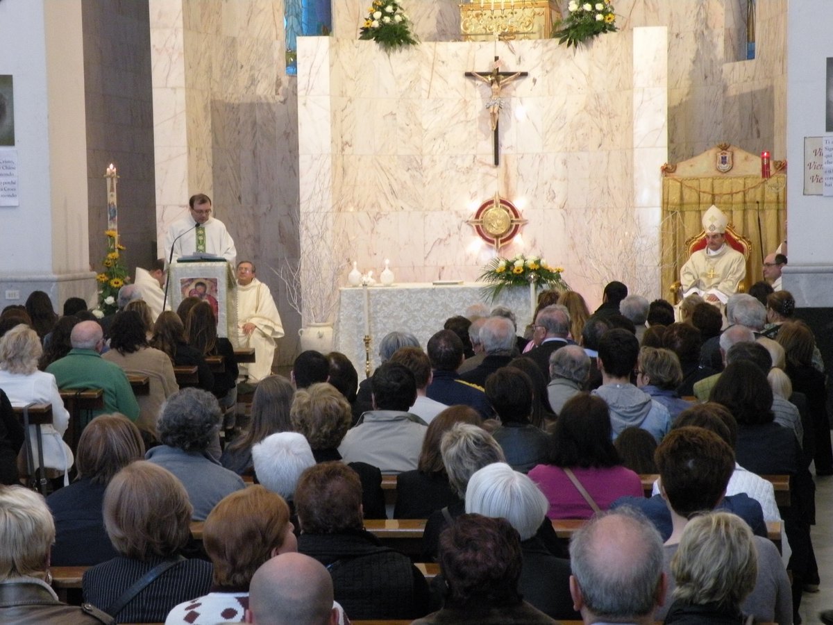 14-04-2013-messa-famiglia-00039.JPG
