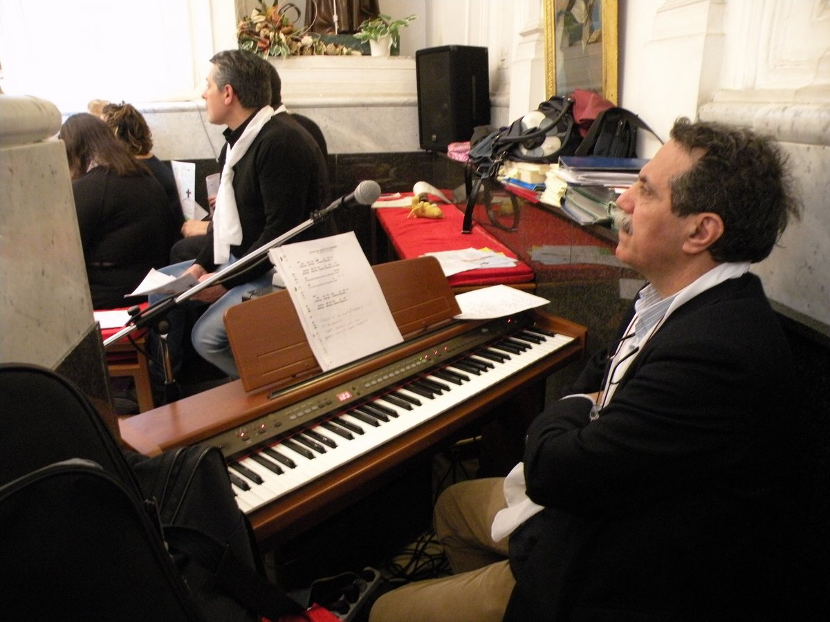 14-04-2013-messa-famiglia-00077.JPG