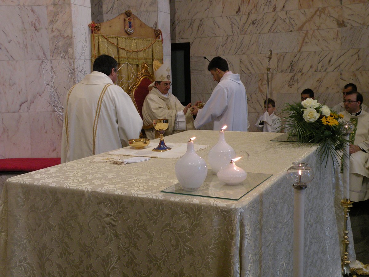 14-04-2013-messa-famiglia-00095.JPG