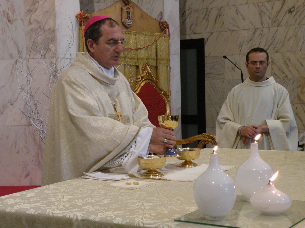 14-04-2013-messa-famiglia-00099.JPG