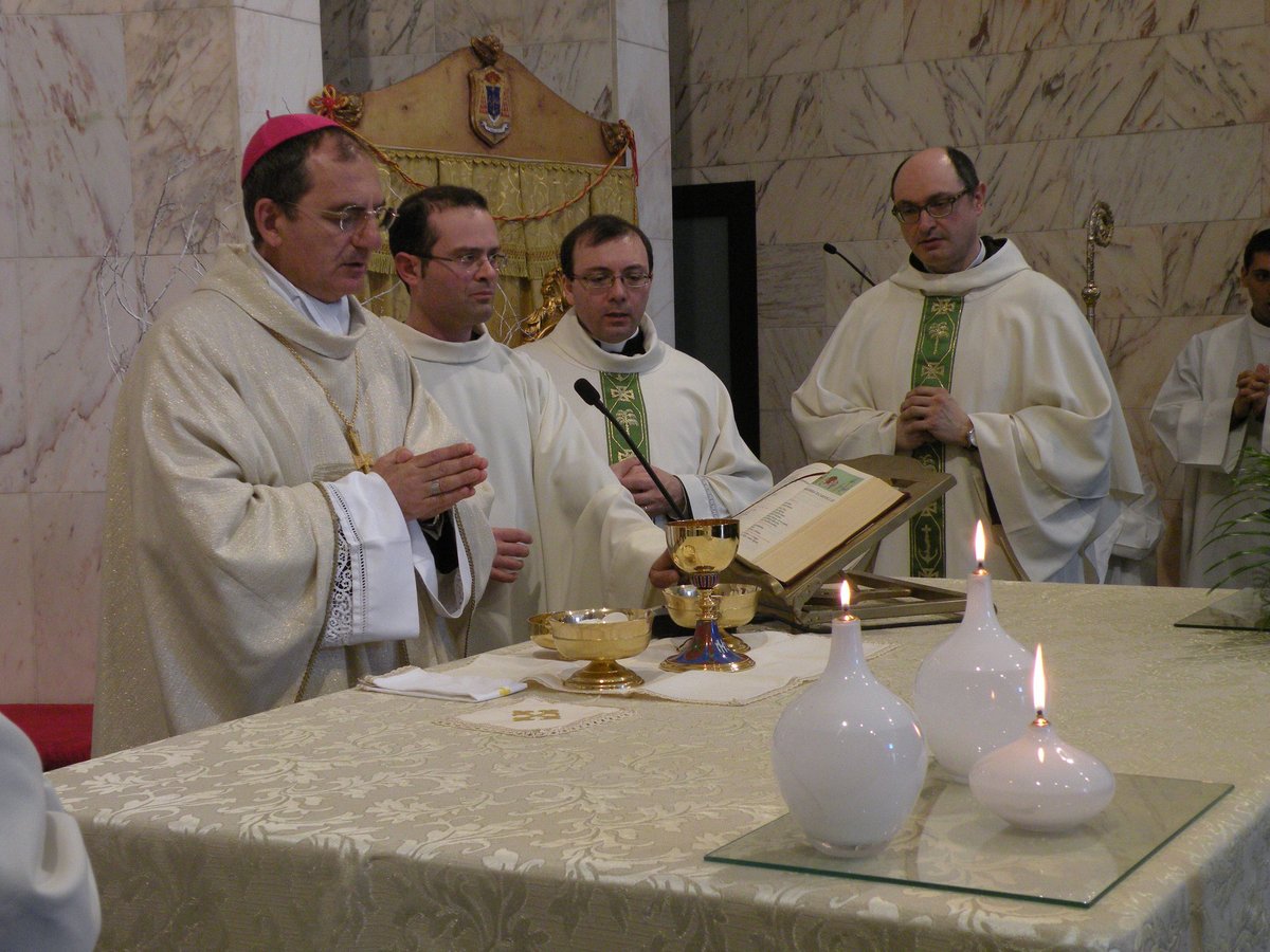 14-04-2013-messa-famiglia-00113.JPG
