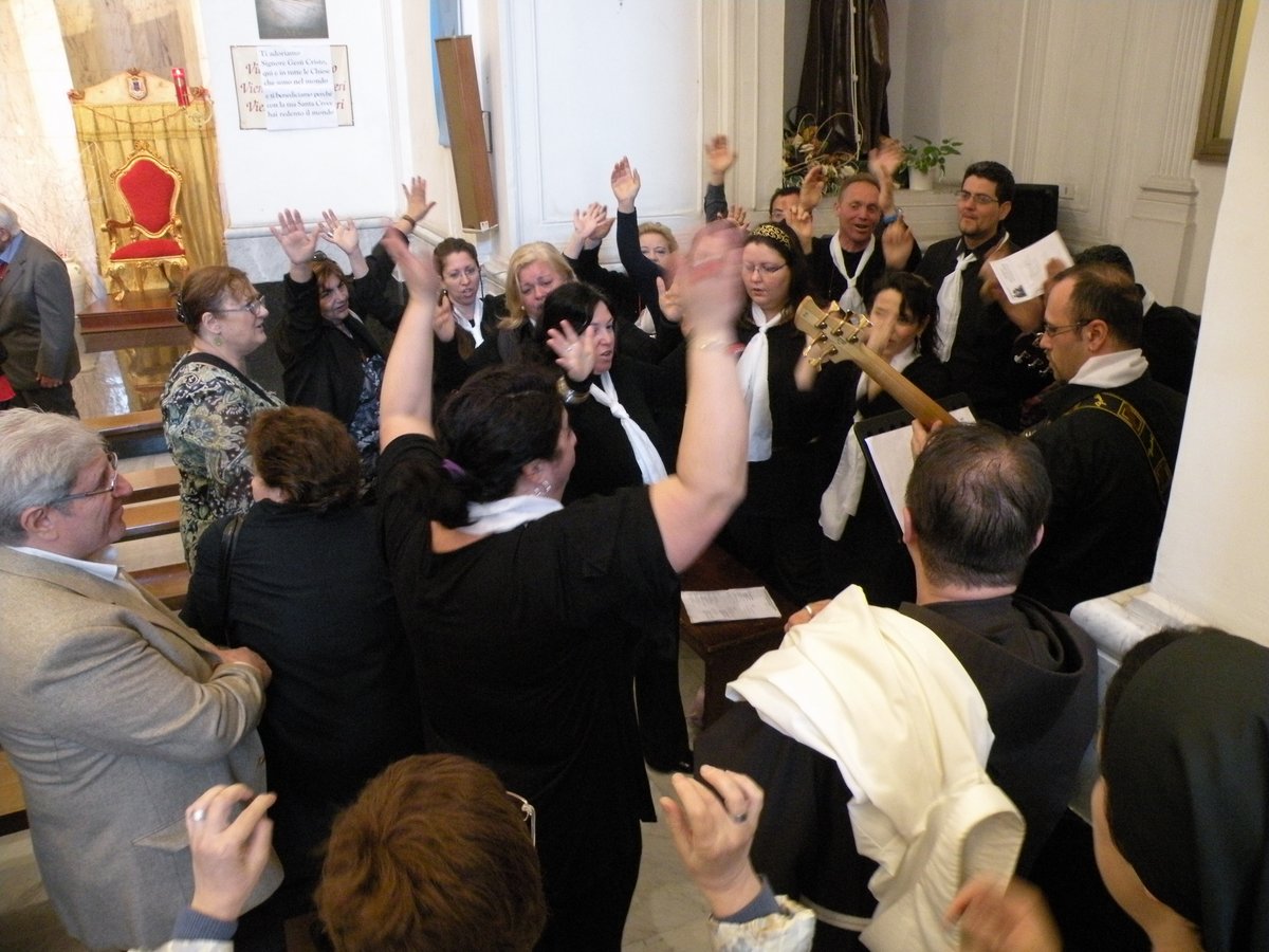 14-04-2013-messa-famiglia-00148.JPG