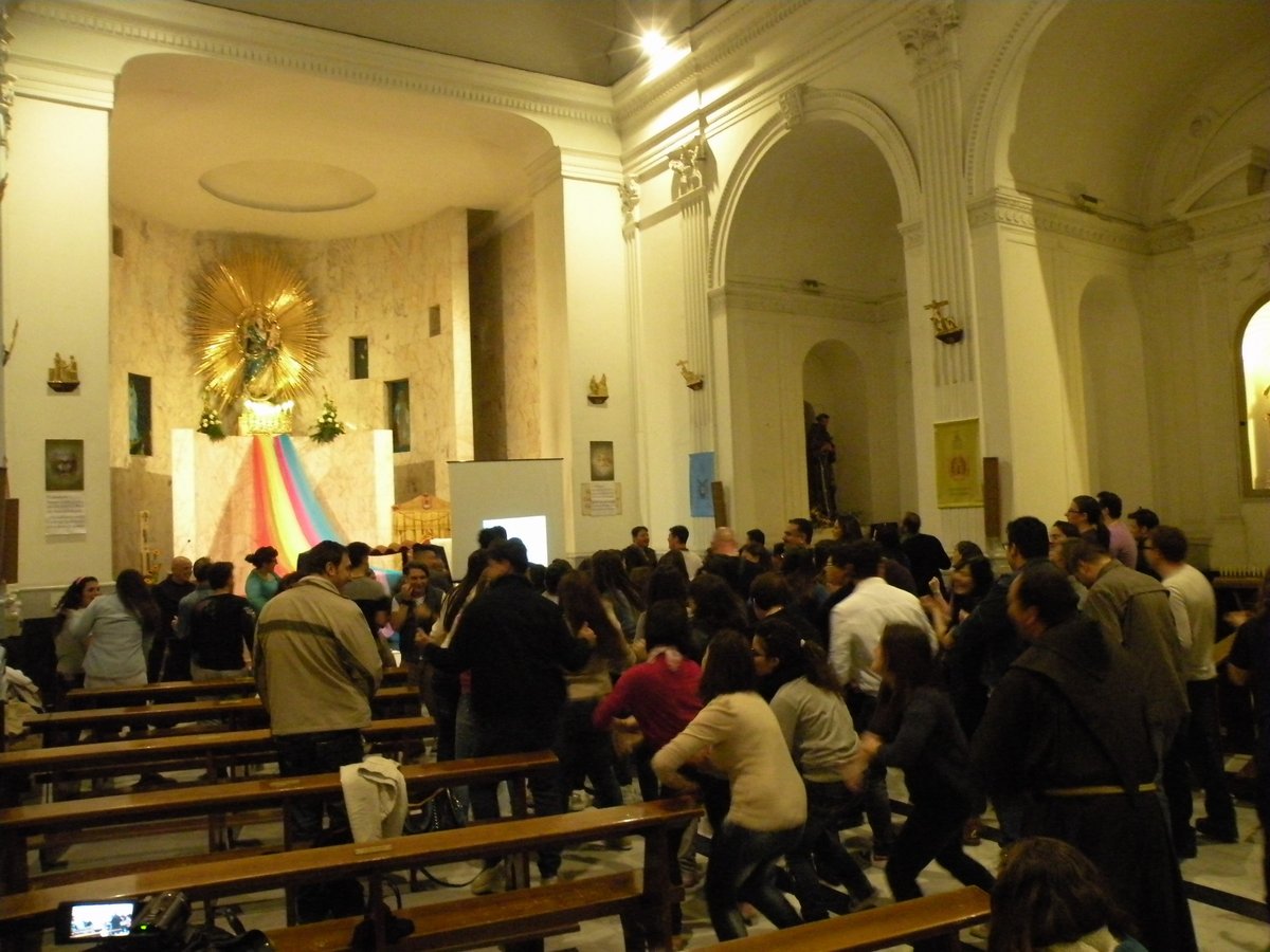17-04-2013-giovani-00001.JPG